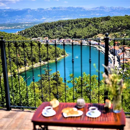 Dreamview & Heated Pool At Lucija 2 Apartment