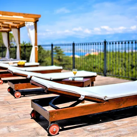 Dreamview & Heated Pool At Lucija 2 Апартаменты *