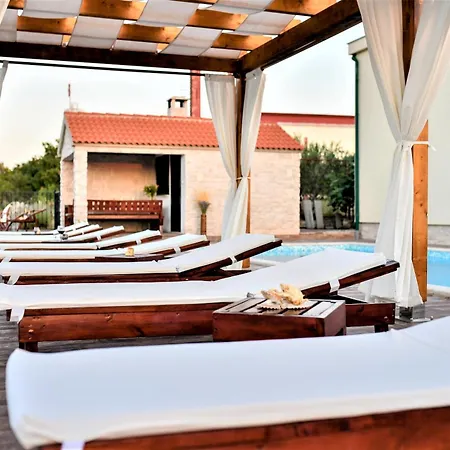 Dreamview & Heated Pool At Lucija 2 *