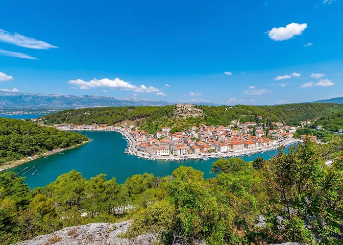 Apartman Dreamview & Heated Pool At Lucija 2 *